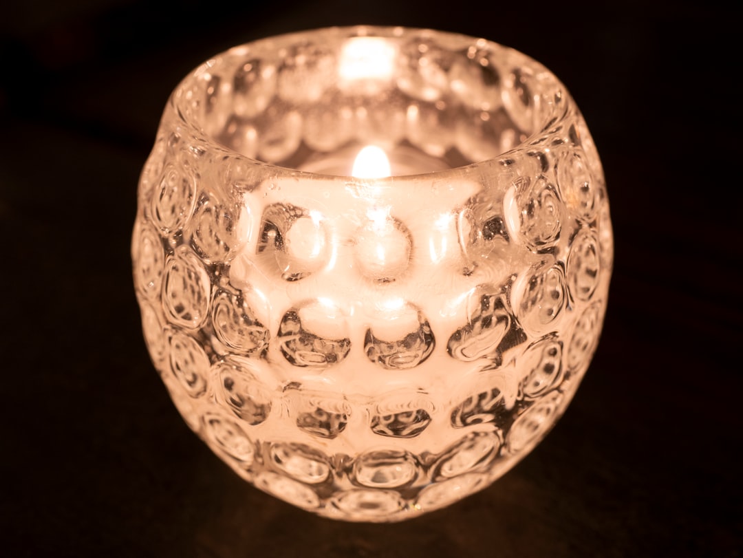 Photo Rattan Bubble Table Lamp