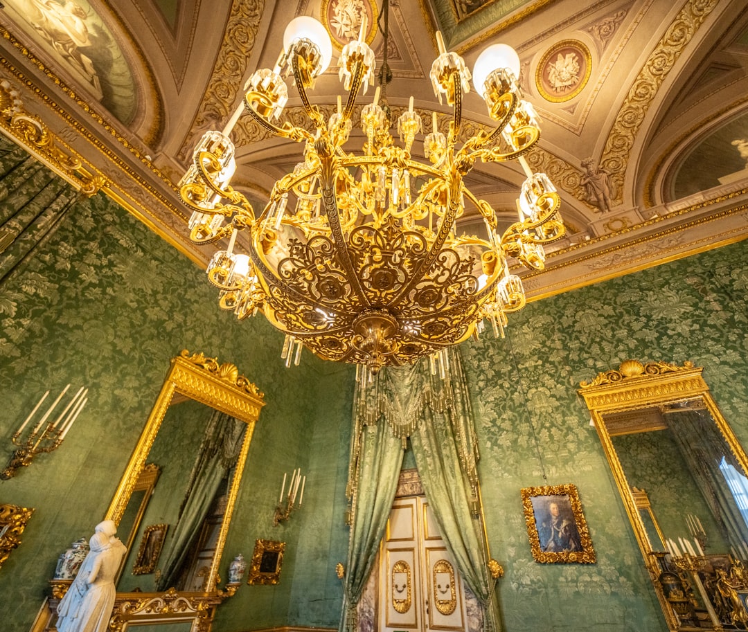 Photo Victorian parlor lighting
